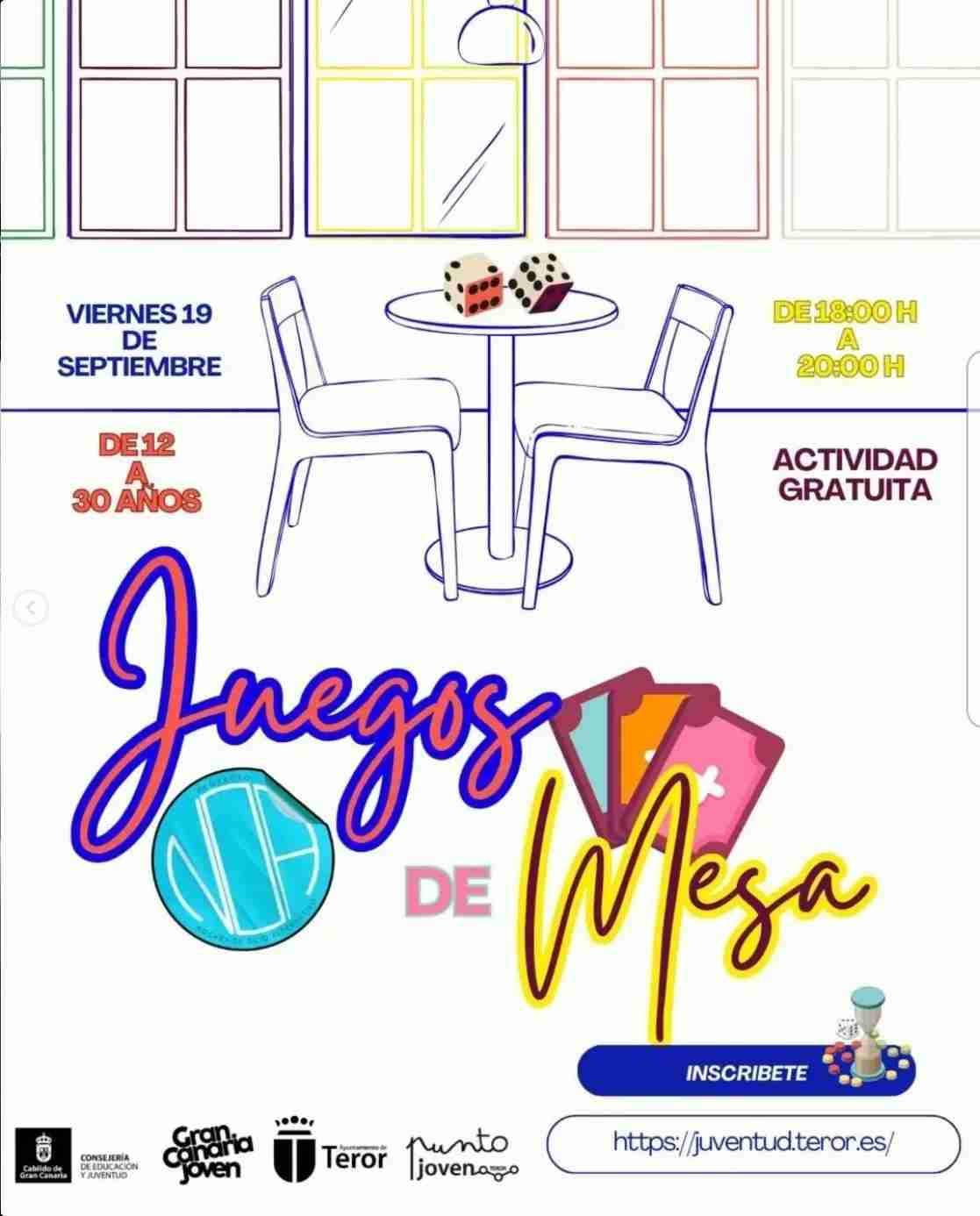 Jóvenes - Tarde de juegos de mesa en el Punto Joven de Teror, Gran Canaria.
