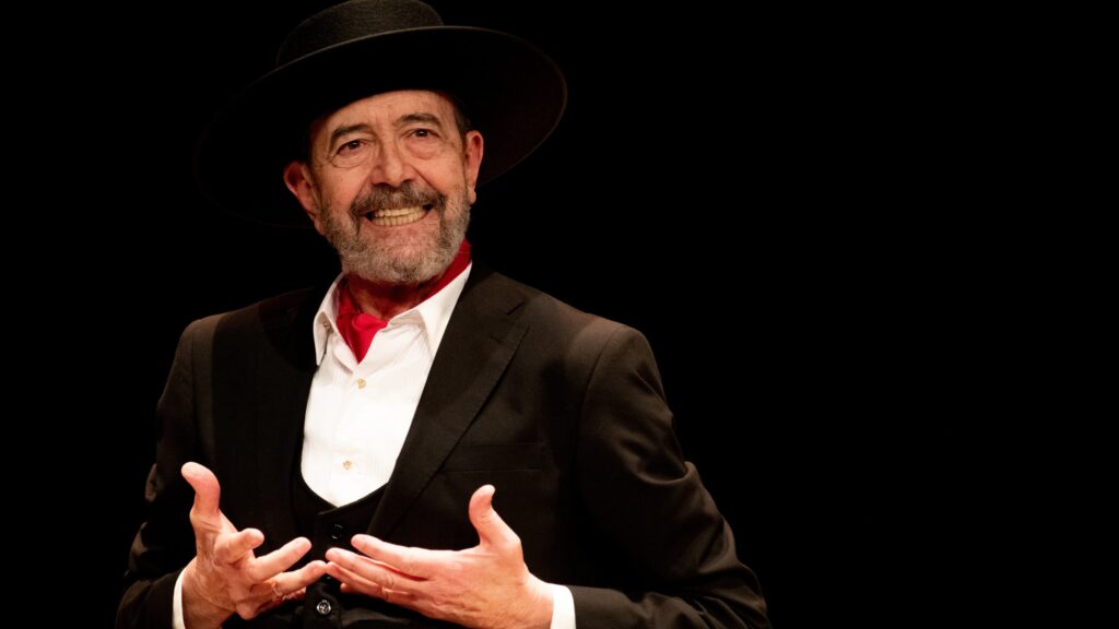 Teatro "El Maestro Juan Martínez que estaba allí", en el Teatro Cuyás, Las Palmas de Gran Canaria.
