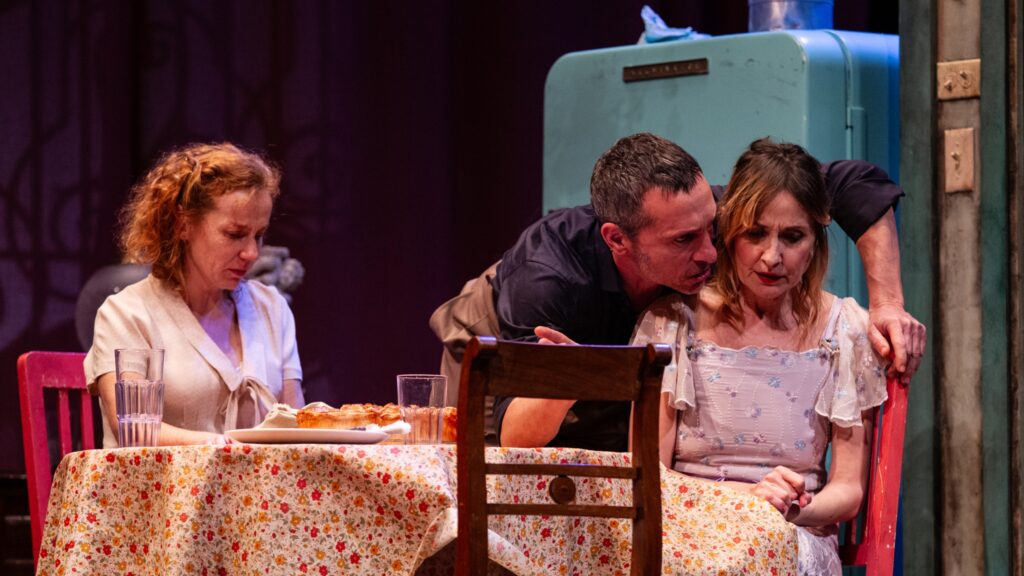 Teatro - "Un tranvía llamado deseo" en el Teatro Cuyás, Las Palmas de Gran Canaria.