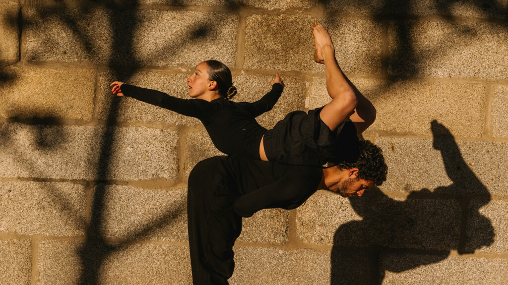 Danza "Ojos del océano" de Eszer Danza, en la Sala Insular de Teatro, Las Palmas de Gran Canaria.