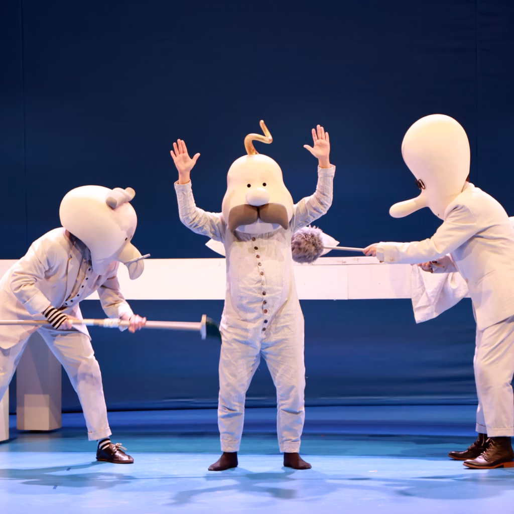 Mr. Bo en el Teatro Pérez Galdós, Las Palmas de Gran Canaria.