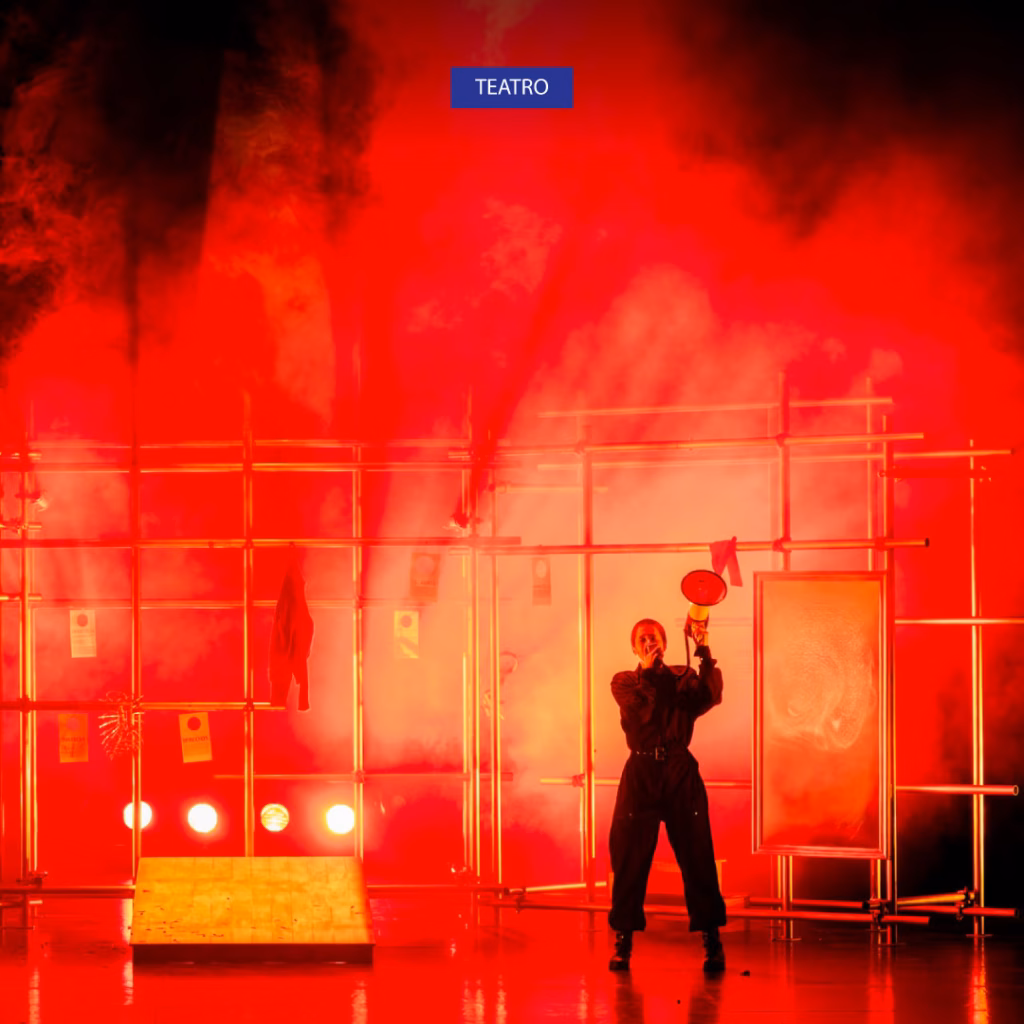 Obra de Teatro - LA REBELION DE LAS PARIAS de la CIA. LAGODOT ESCÉNICA en el Teatro Guiniguada, Las Palmas de Gran Canaria.