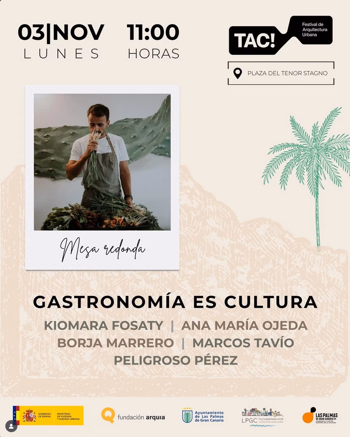 Charla "Gastronomía es cultura" dentro del Festival TAC!2025 en la Plaza de Stagno, Las Palmas de Gran Canaria.