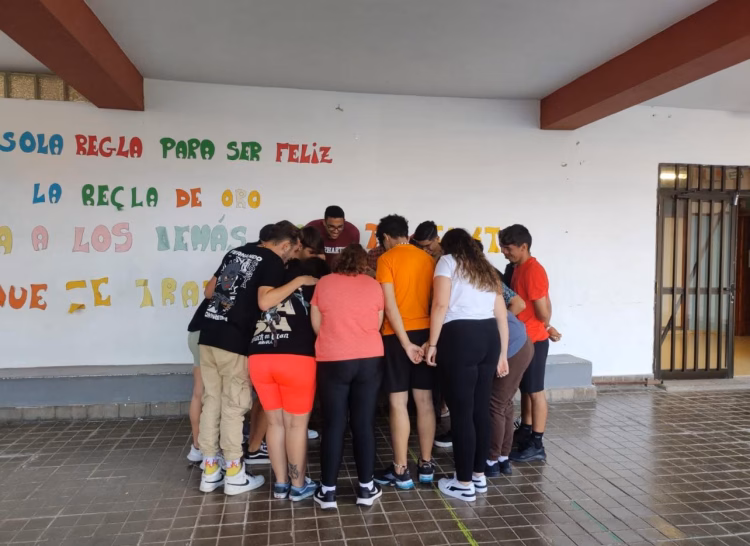 Convivencia – Con los pies en la tierra