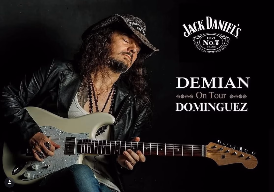Concierto de DEMIAN DOMINGUEZ Live en Imaginario Drinks&Music, Las Palmas de Gran Canaria.